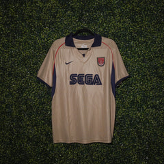 2001-02 ARSENAL BERGKAMP #10 AWAY KIT (L) NIKE