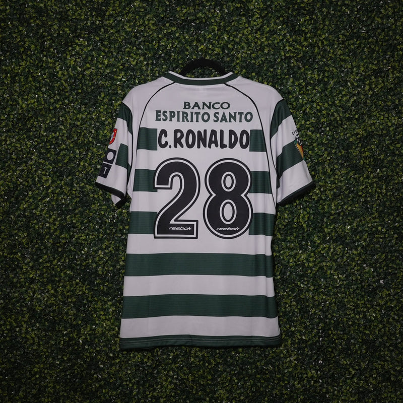 2002/03 SPORTING LISBON CRISTIANO RONALDO #28 HOME KIT (L) REEBOK