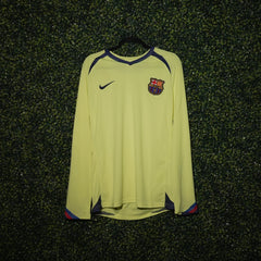 2005/06 FC BARCELONA MESSI #30 AWAY KIT (L) NIKE